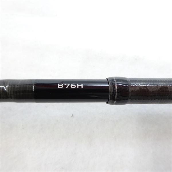 １８ハードロッカーＢ７６Ｈ